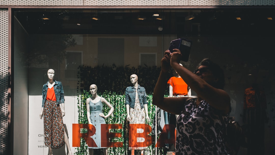 entdecken sie die b2b retail revolution: innovative strategien und technologien, die den großhandel transformieren und neue geschäftsmöglichkeiten schaffen.